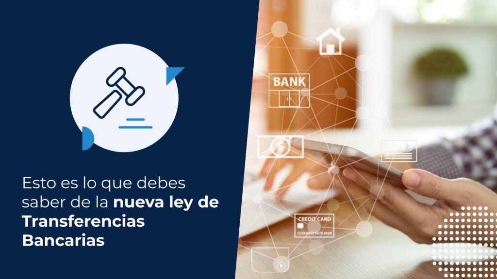 Persona haciendo transferencia bancaria en Chile